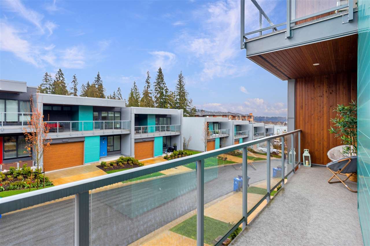 43-3596 Salal Dr