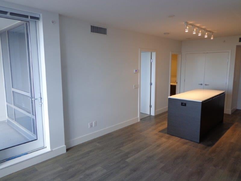 1501-5233 Gilbert Rd