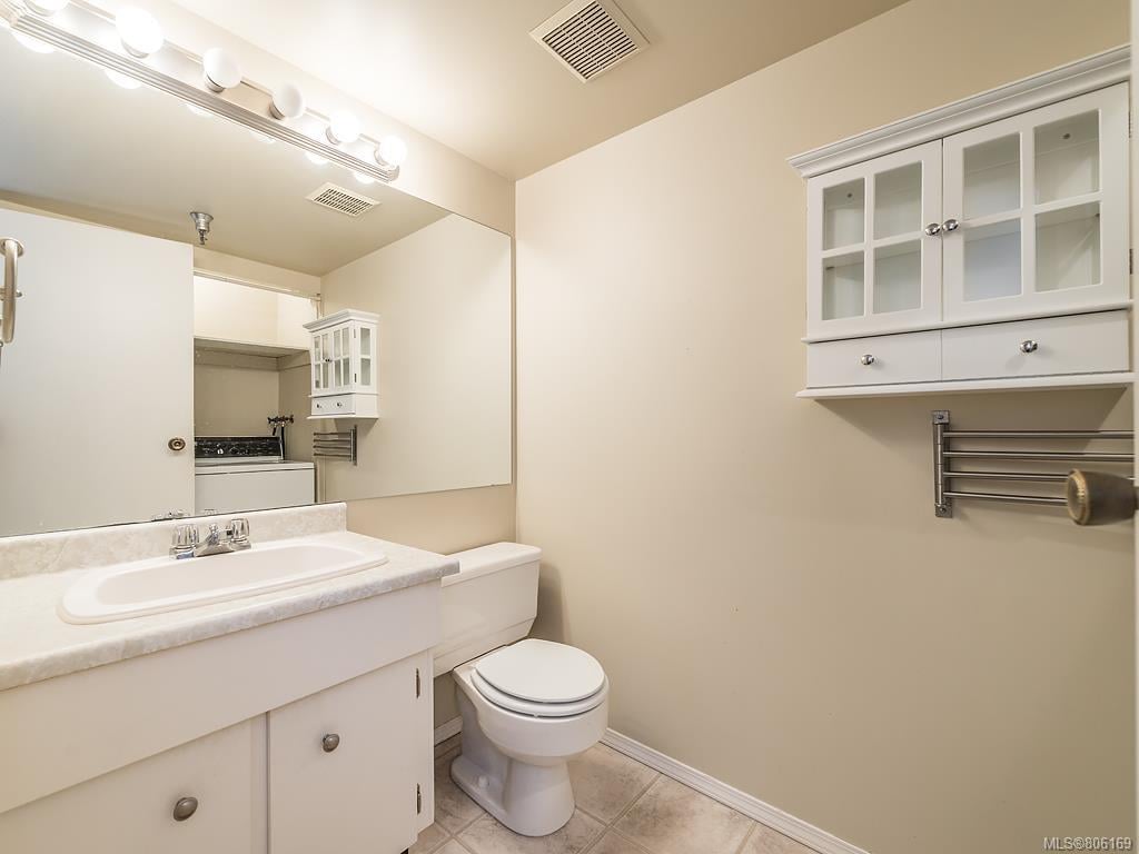 208-71 Gorge Rd