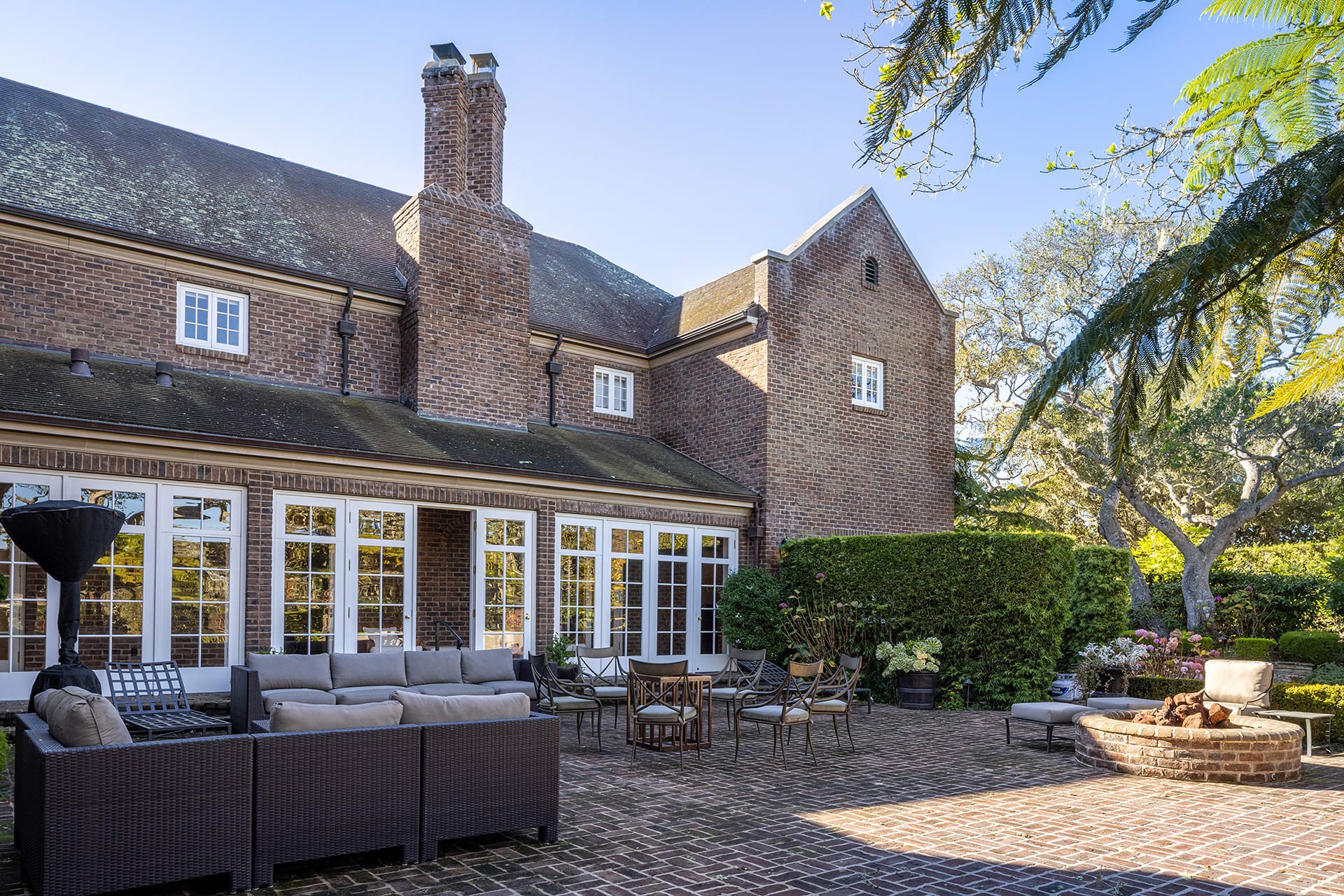 Padre Manor - Pebble Beach Oceanview Estate