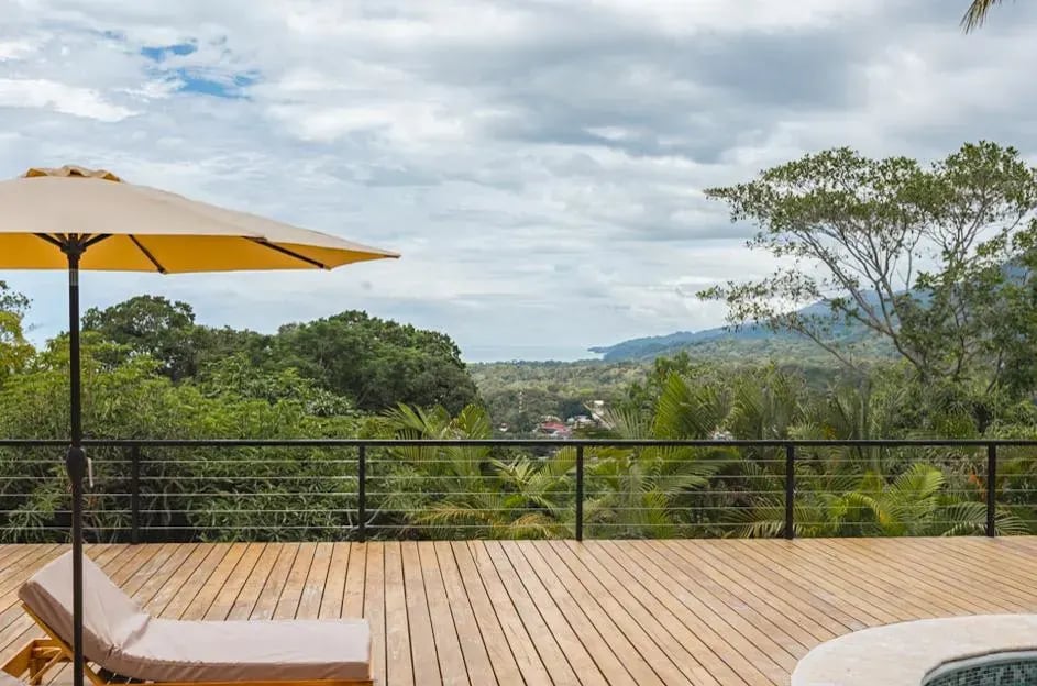 Casa Blanca: Luxury Oceanview 4 Bedroom Uvita Home