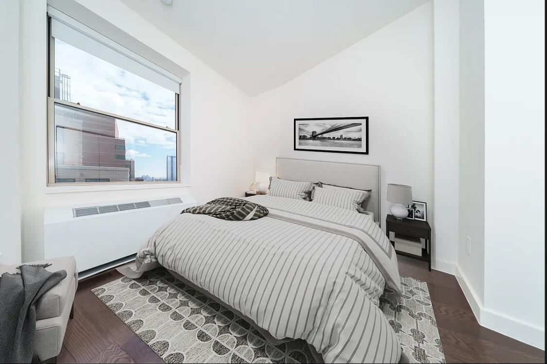 116 John Street, Apt 2804