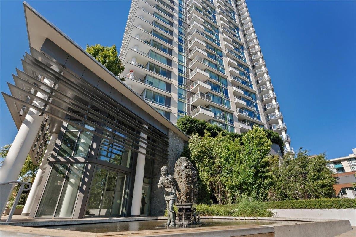 1402-680 Seylynn Cres