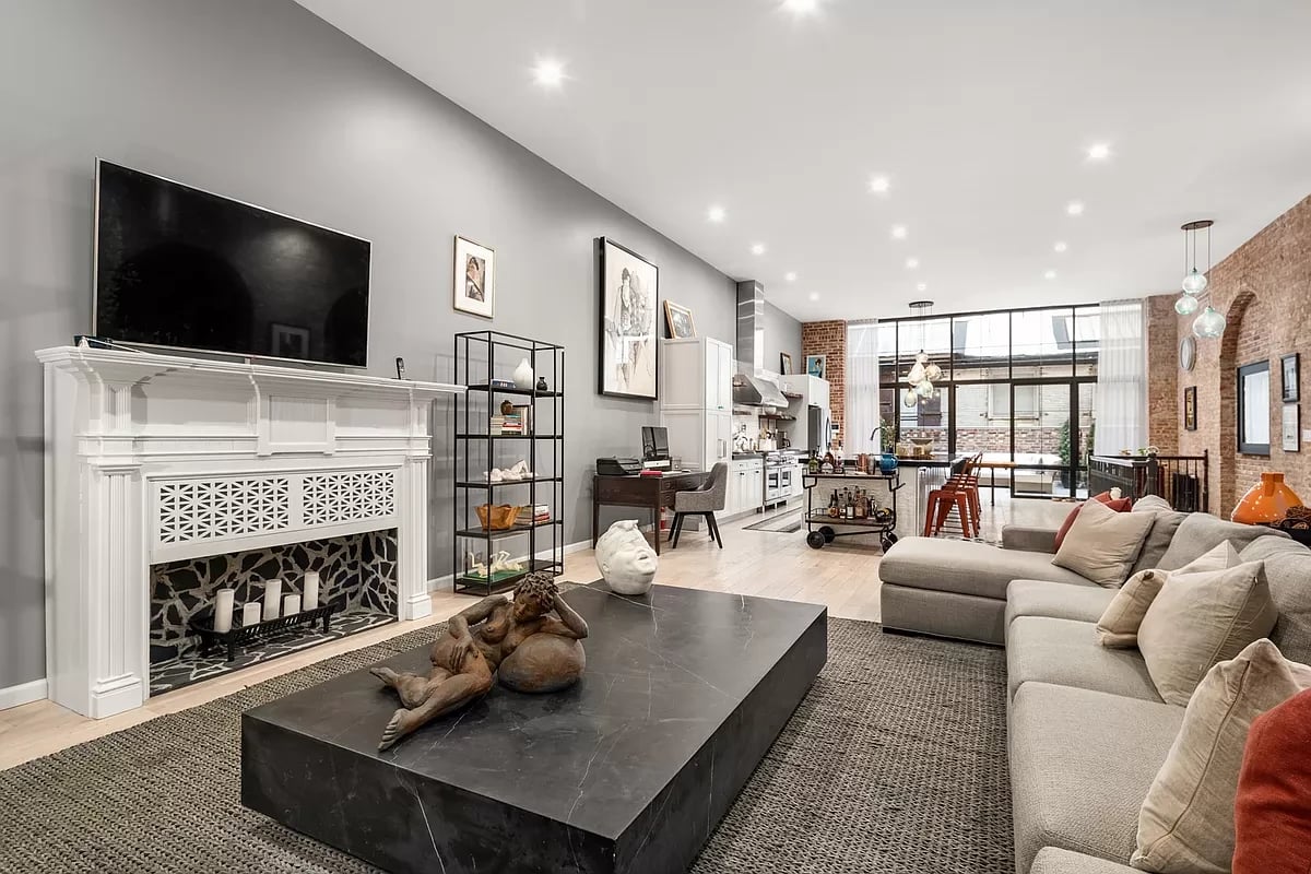 108 Franklin Street #1