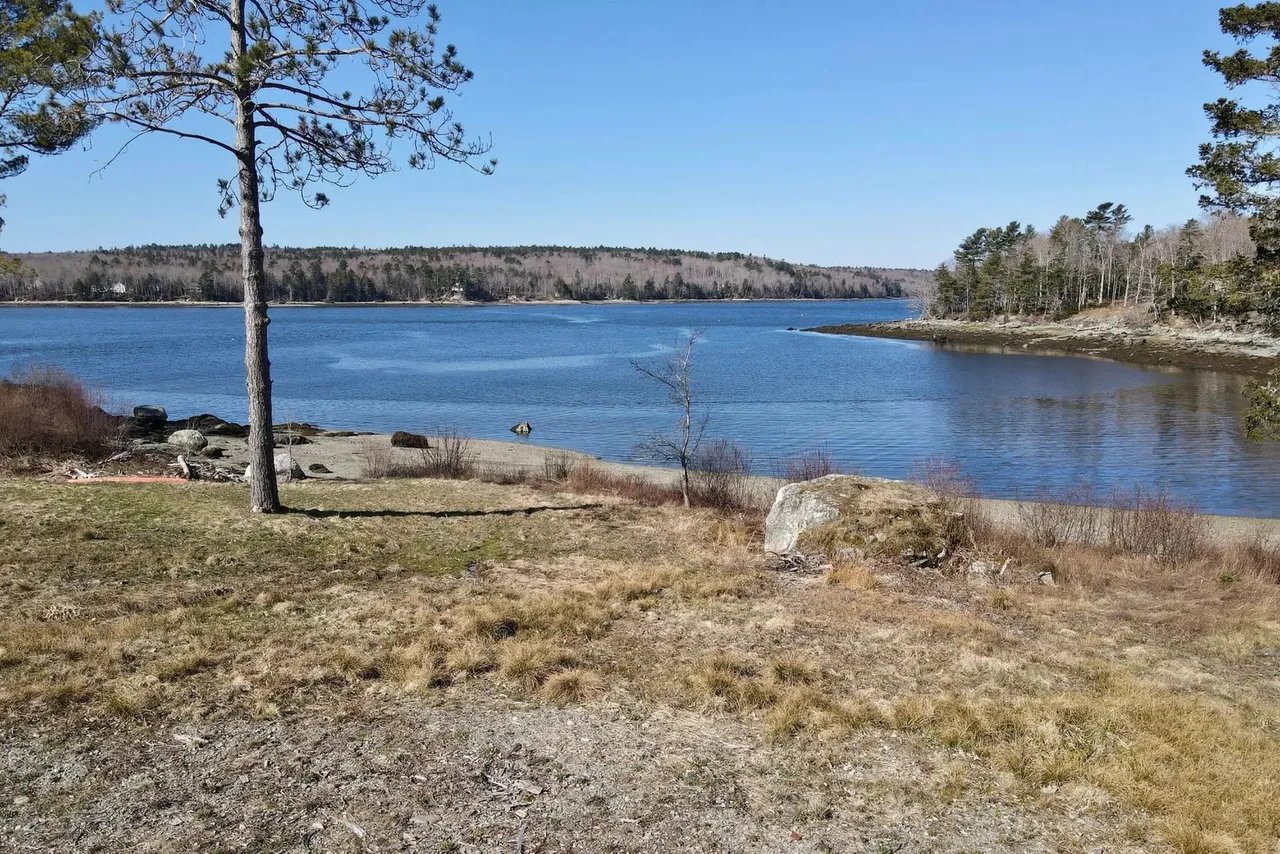 New Listing: 884 Surry Road, Surry, ME 04684 – $525,000