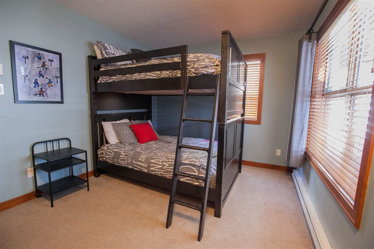 13-4661 Blackcomb Wy