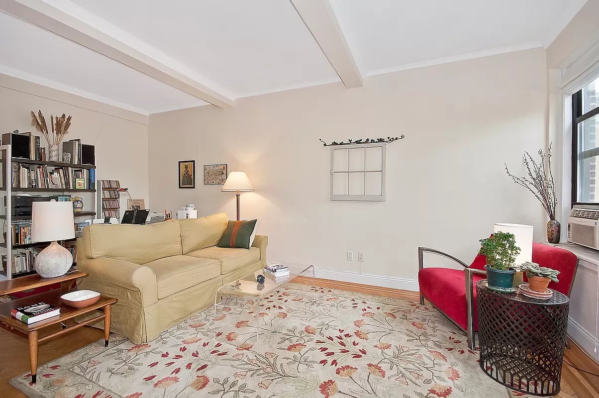 134 West 93rd Street Unit: 8C