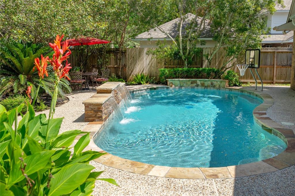 3411 Edmonson Court 