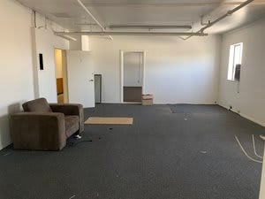 7315 Melrose Ave Flr 2