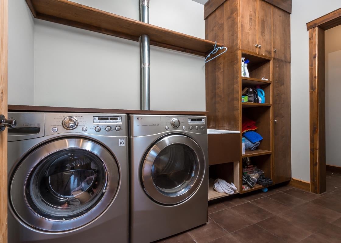 41185 Rockridge Pl