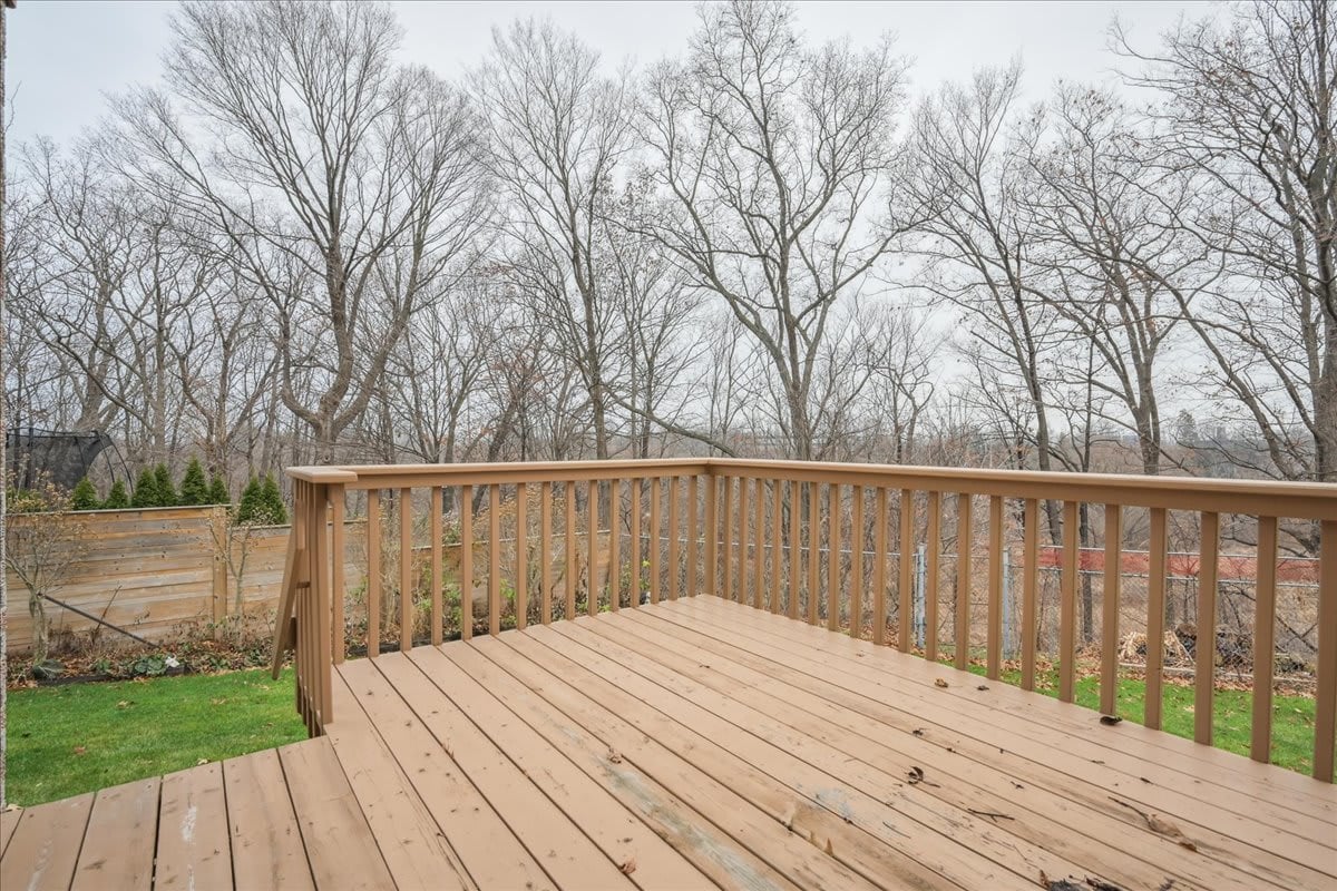 Situated on a quiet court & backing onto Bronte Creek