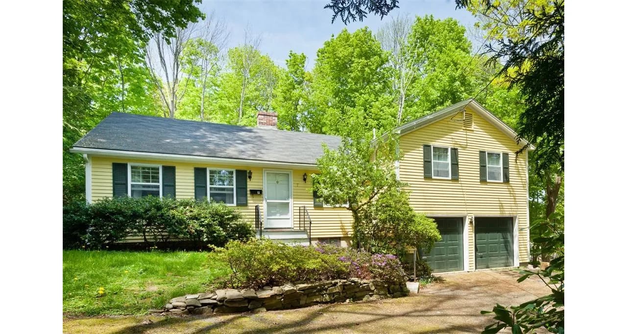 Home For Sale – 7 Penobscot Avenue, Camden, Maine 04843