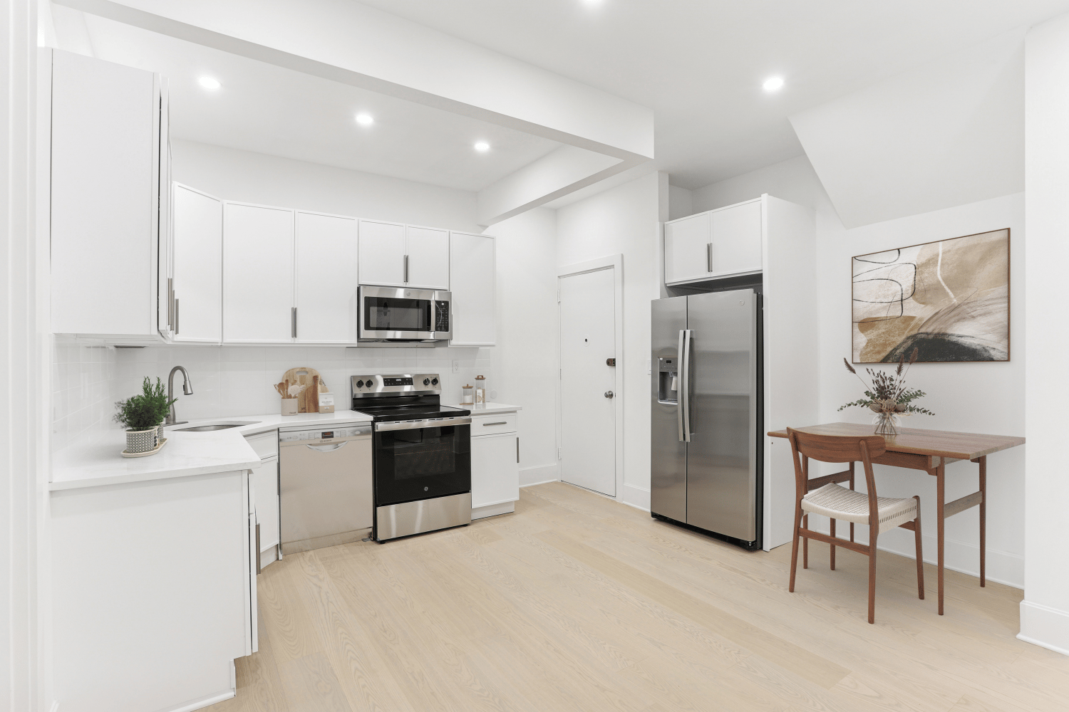1483 Dekalb Avenue, Apt 1