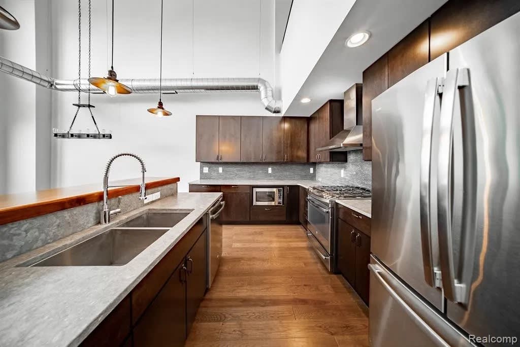 444 W Willis St Unit 511, Detroit, MI 48201
