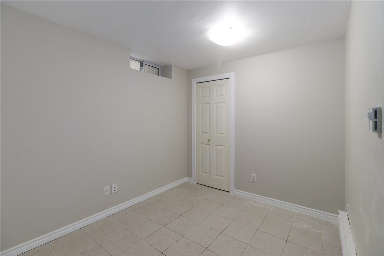 895 E 58th Ave