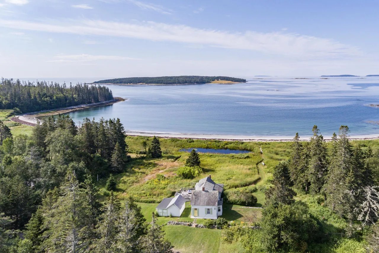 Home for Sale – 123 Mosquito Head Road, Saint George ME