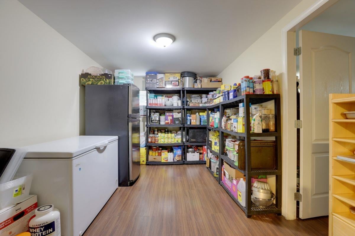 7474 Cariboo Road Rd, Burnaby