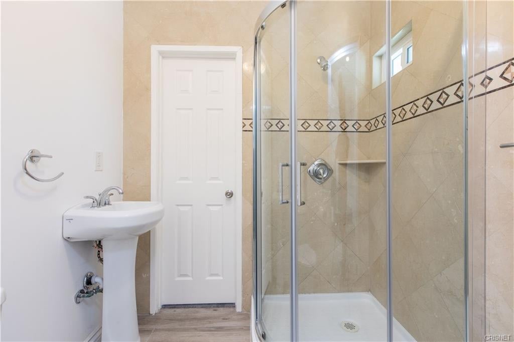 16834 Klee St Northridge, CA
