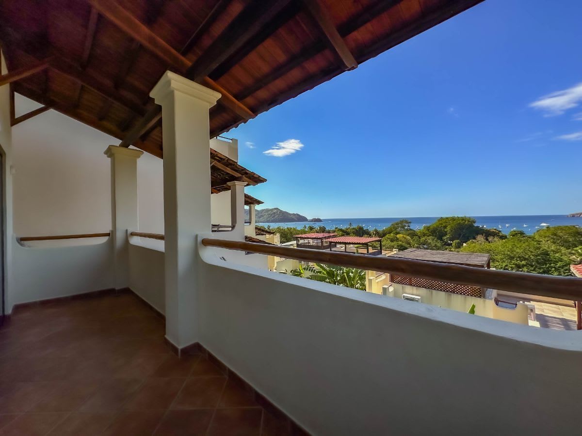 Panoramic Ocean View Townhouse in Playas del Coco