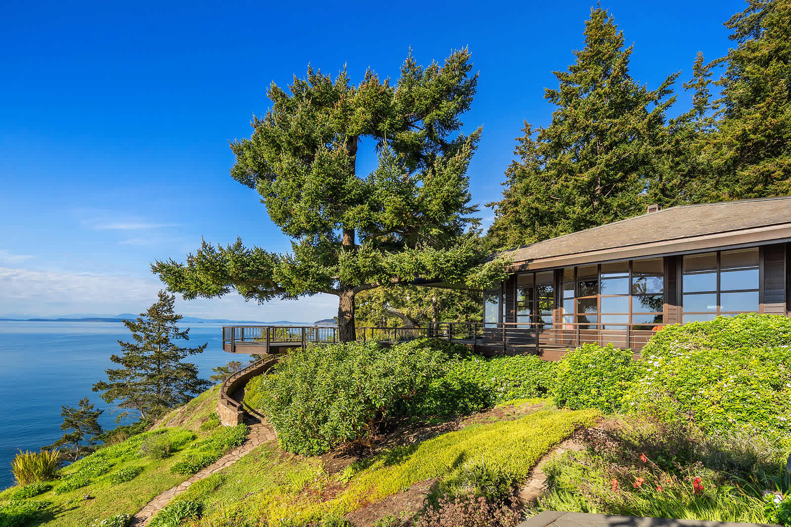 San Juan Island Estate - 723 Carefree Way - Friday Harbor