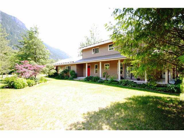 780 Green Rd