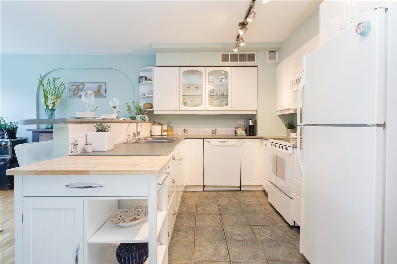 320-1445 Marpole Ave