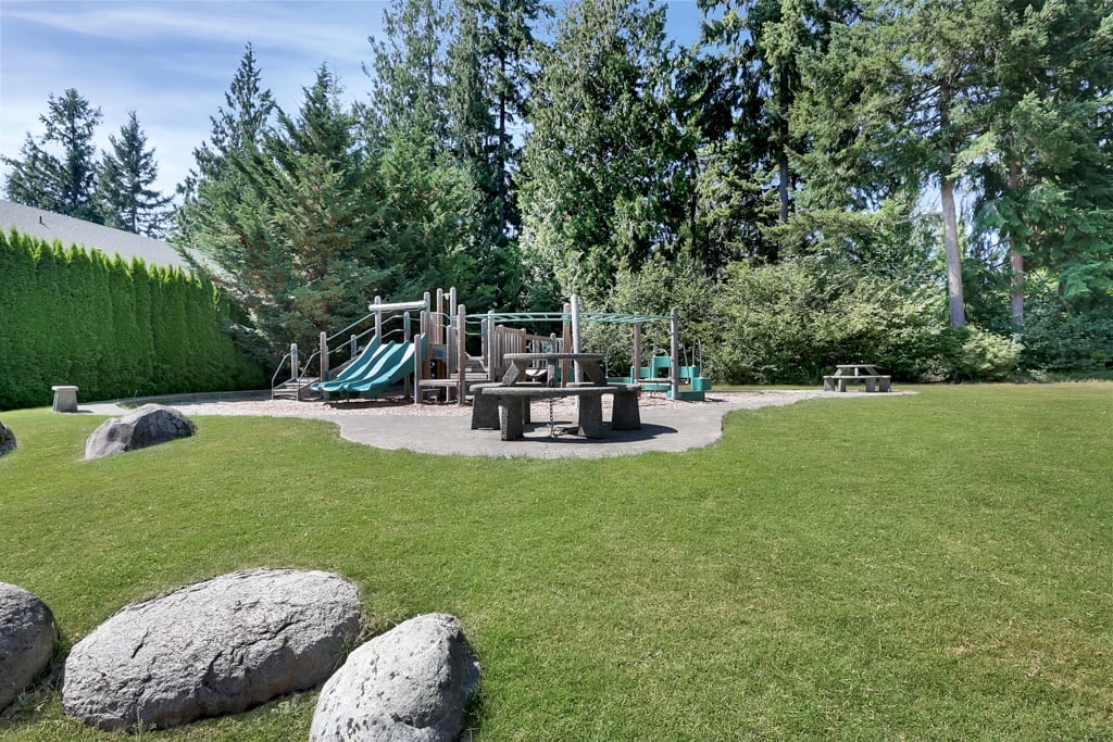 KB Home Resale in Falling Water