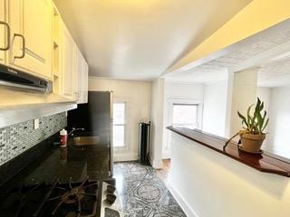 98 Madison Street, Apt 4