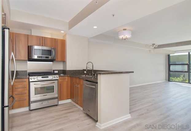 350 11th Ave, #522