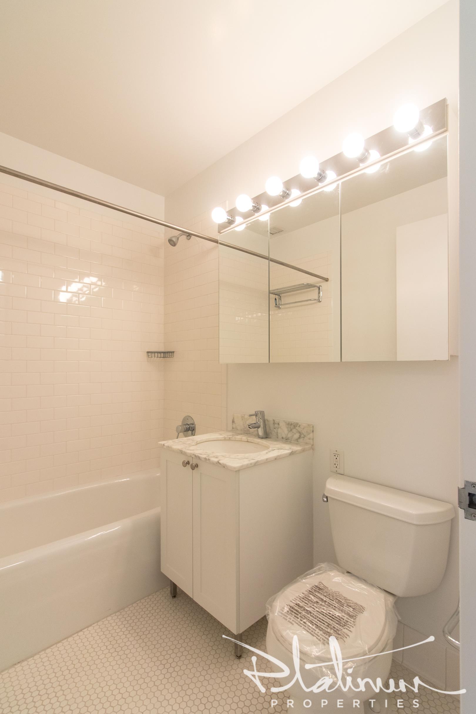 505 West 37th Street, Apt 616