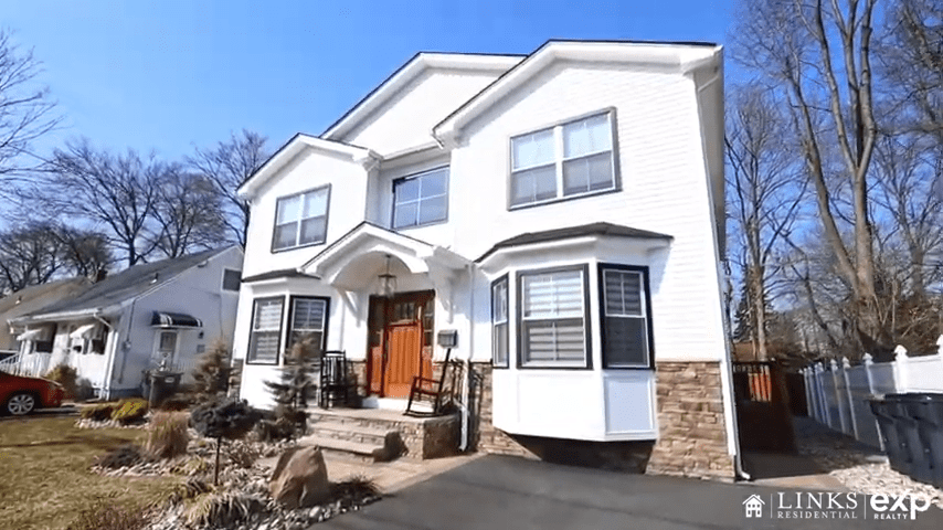 20 Cameron Road, Bergenfield