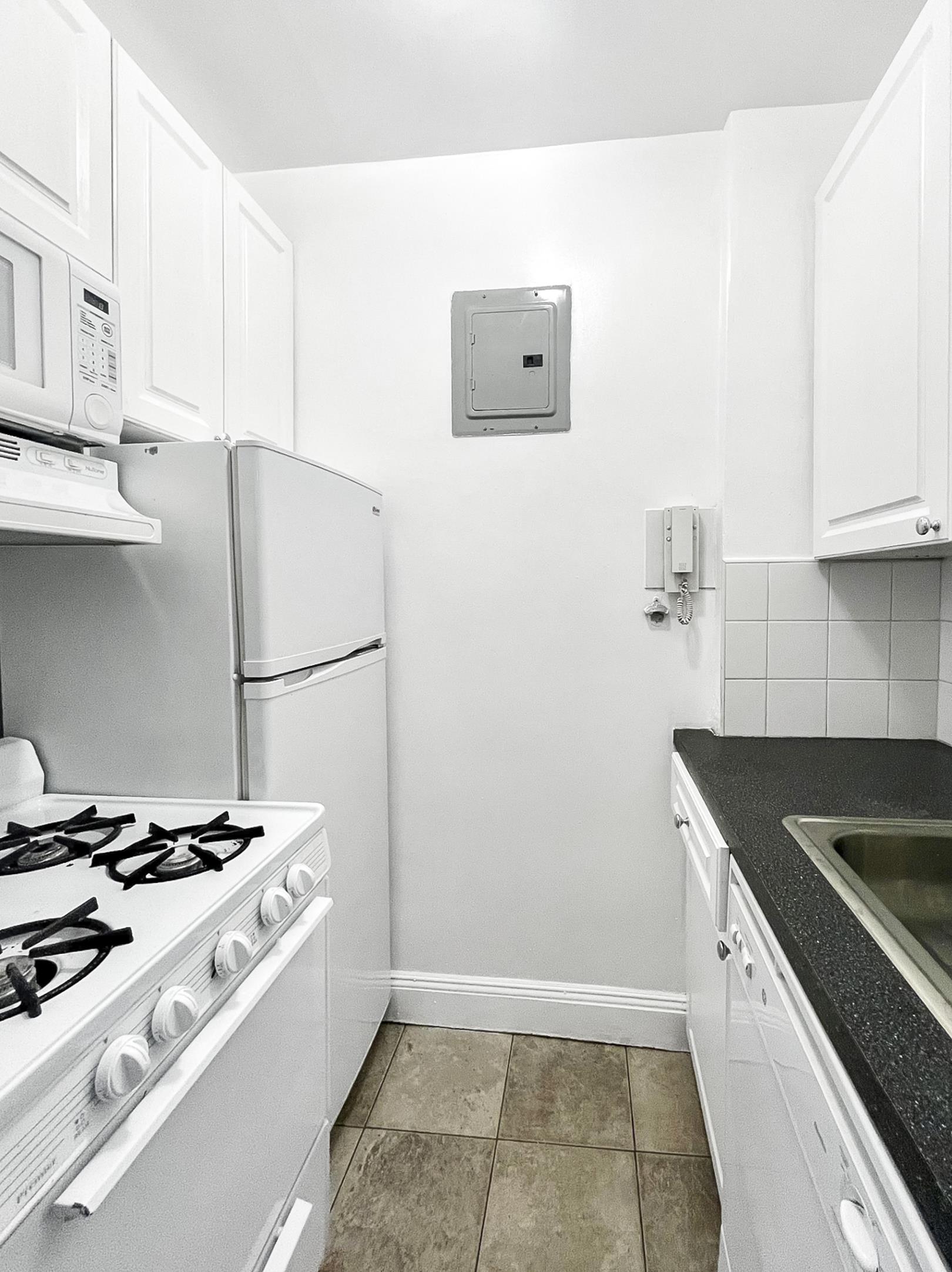 288 Lexington Avenue, Apt 1-D