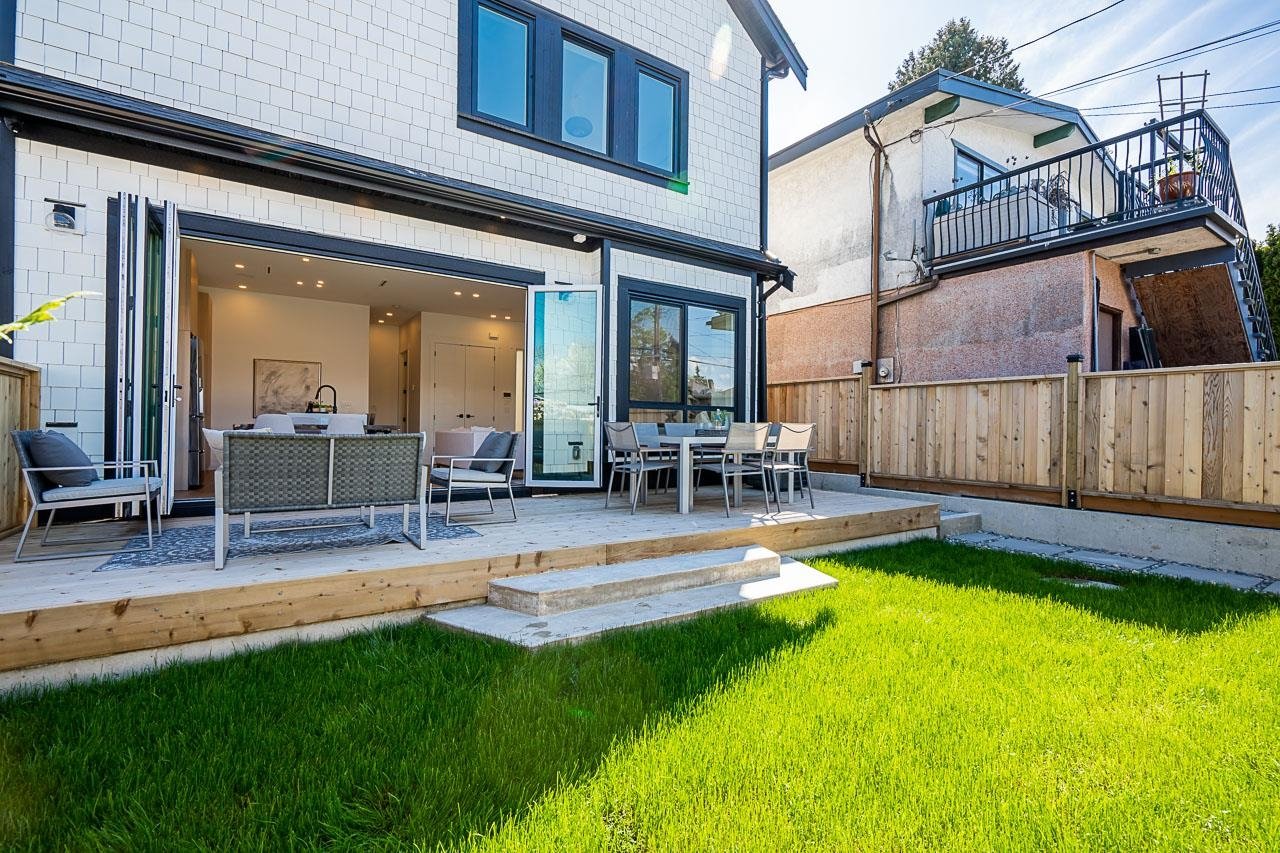 2009 Venables St