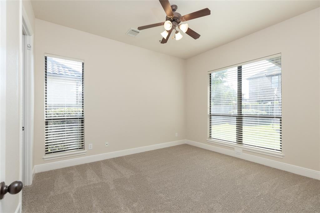 3311 Prestwick Square