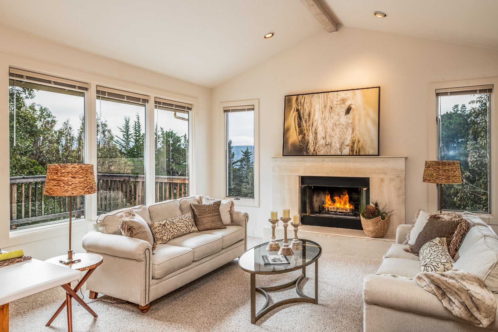 25460 Loma Robles