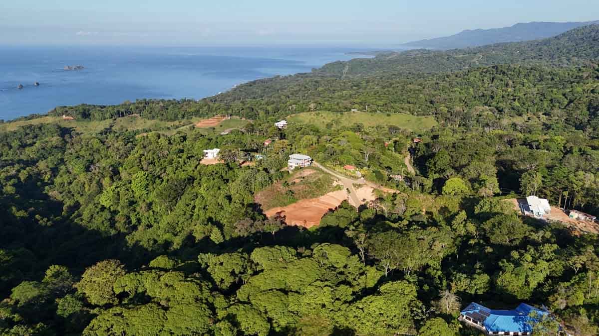 Ocean view, immaculately prepared, jungle and river lot in Ojochal. Ready To Build!.