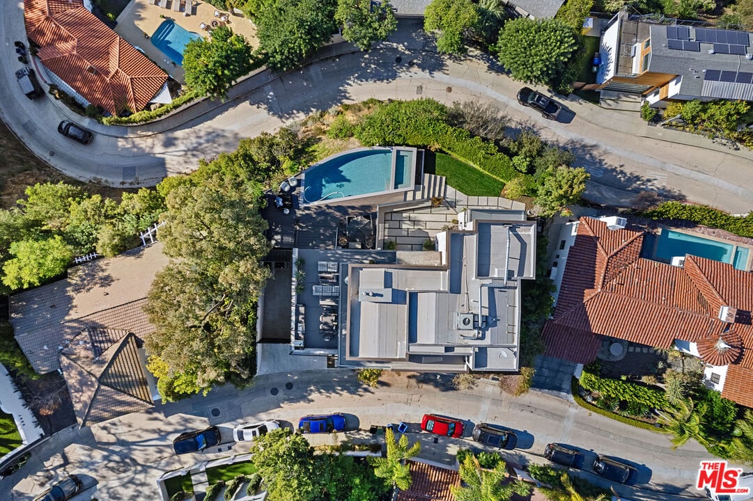 Pristine Lodge