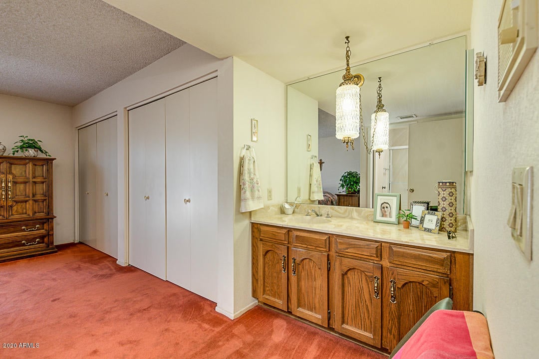 7518 N VIA DEL PARAISO