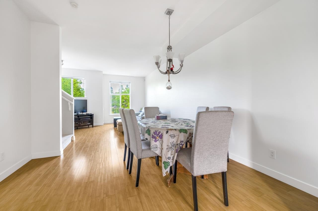 23-5988 Lancing Rd