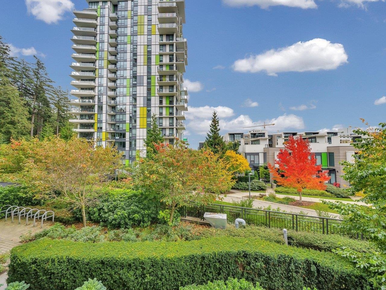 207-5628 Birney Ave
