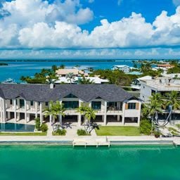 201 W Seaview Drive | 201 W Seaview Drive,  Duck Key,  FL  33050  United States