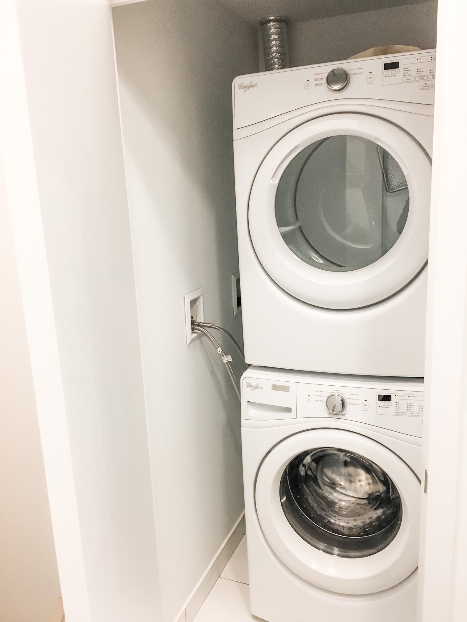 20 Shore Breeze Dr, Unit 503