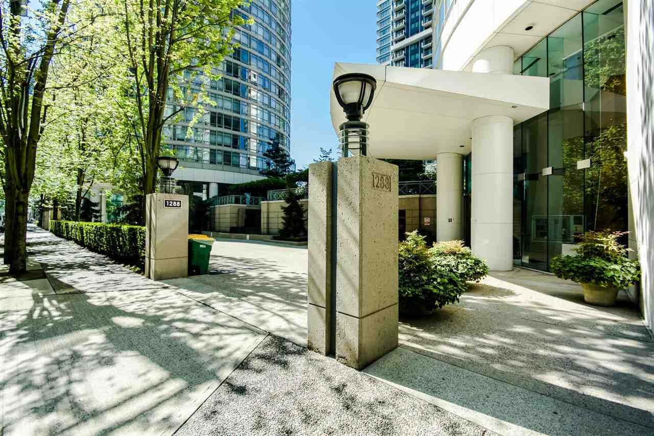 401-1288 Alberni St