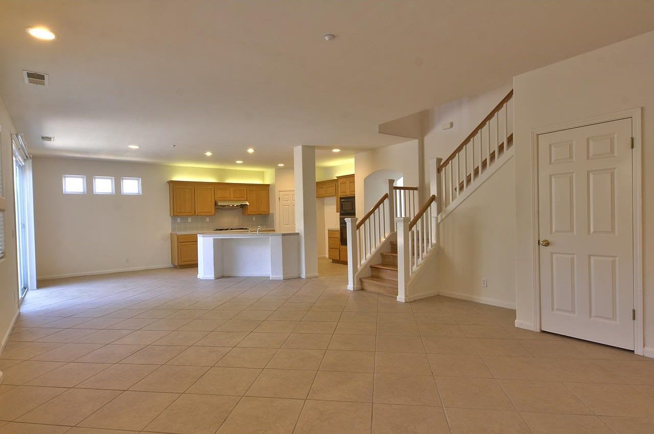 13 Wimbledon Cir