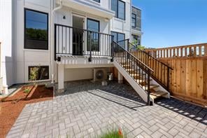 4-1048 Tillicum Rd, Esquimalt
