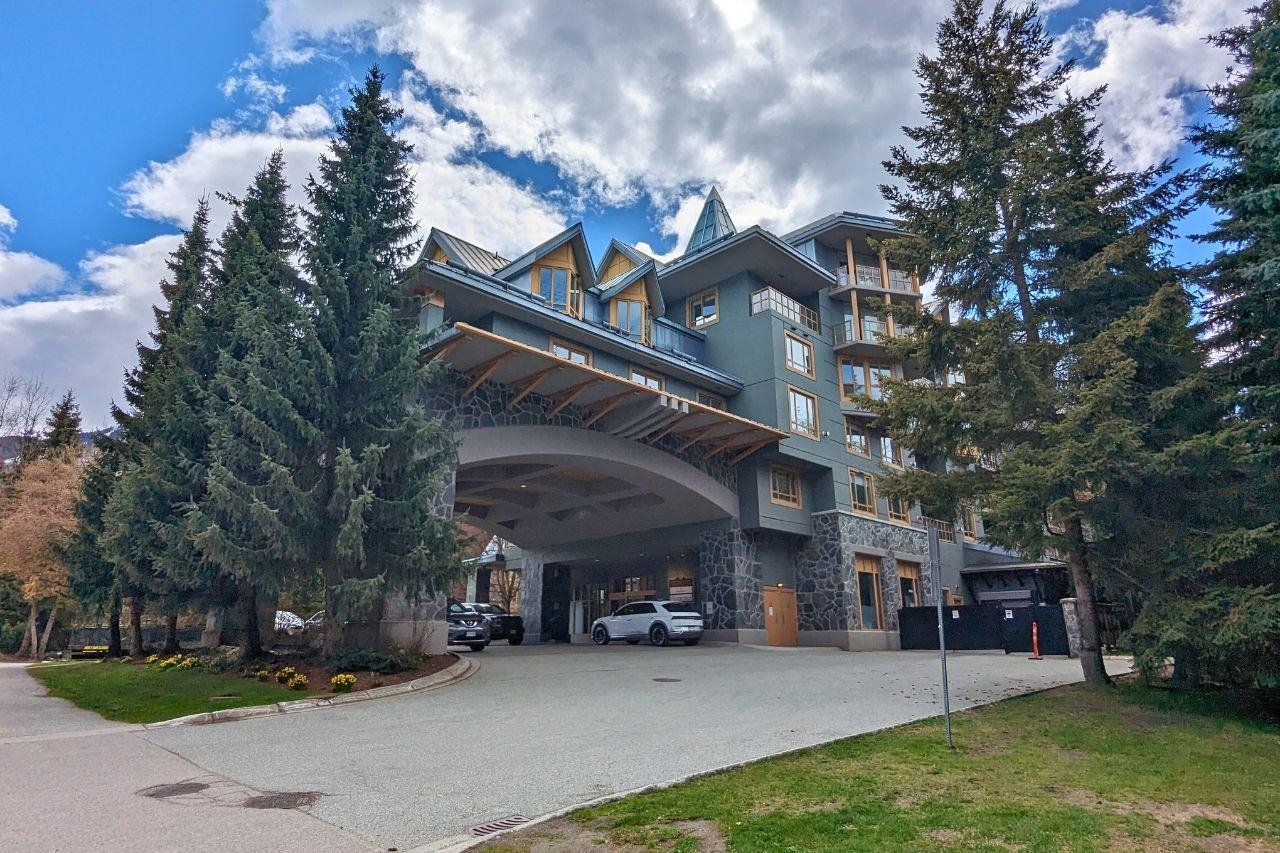 324-4315 Northlands Blvd