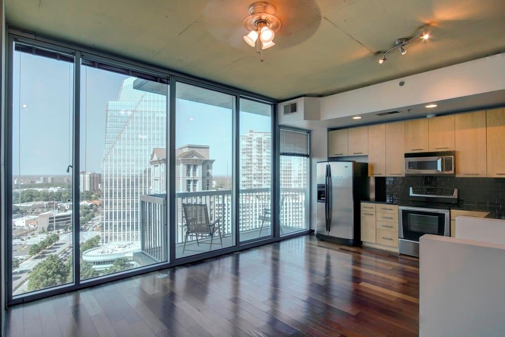 3324 Peachtree Rd NE #2106