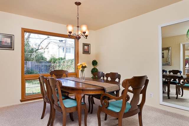 891 Spinosa Drive