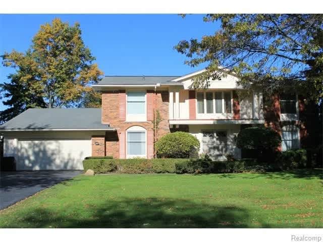 3316 Bloomfield Shore Dr