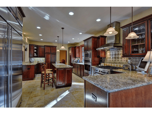 16471 Englewood Ave (Represented Buyer)